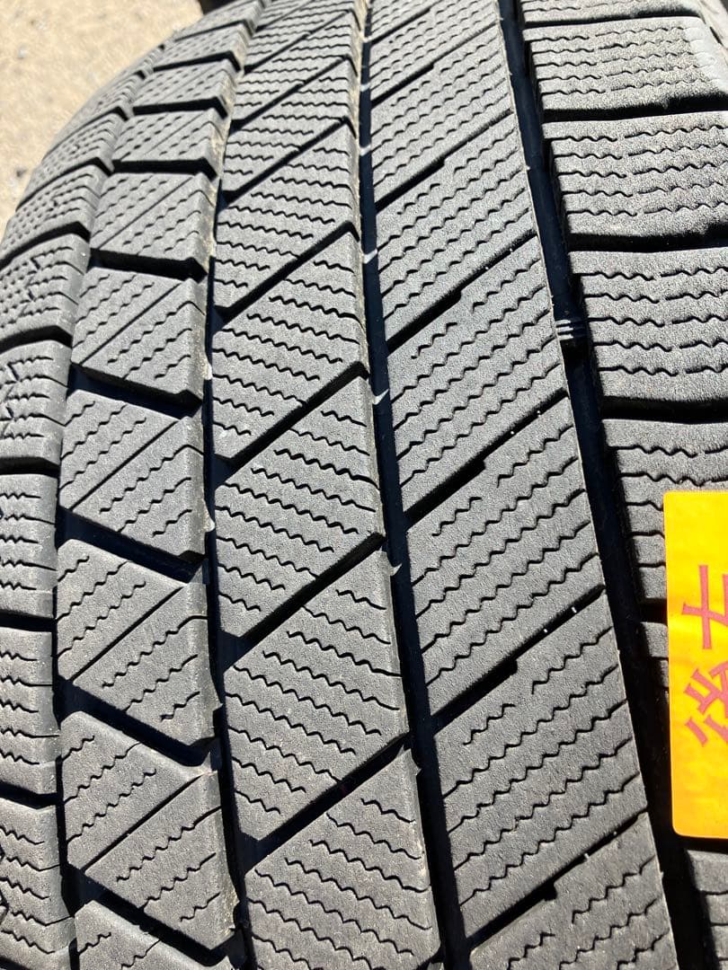 ブリザック vrx3 215/60r/17 、タイヤホイール4本セット