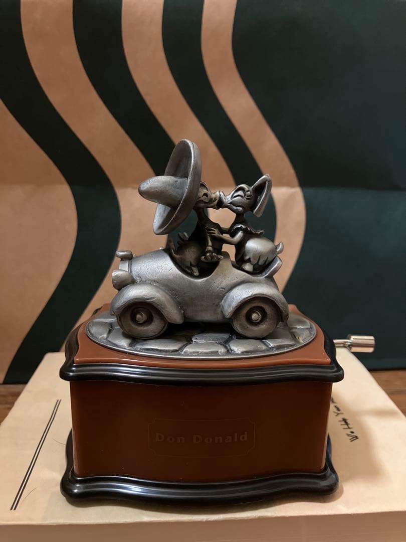 ディズニー ドナルド デイジー オルゴール オブジェ ベルメゾン 箱難