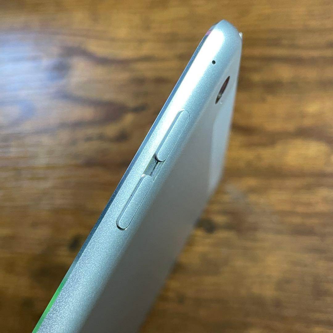 iPad mini4 32GB Wi-Fi + Cellular シルバー