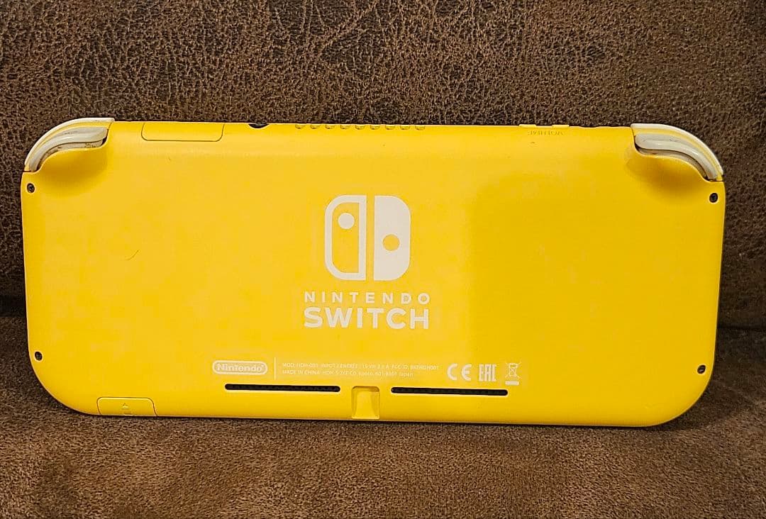ジャンク品 Nintendo Switch Lite イエロー