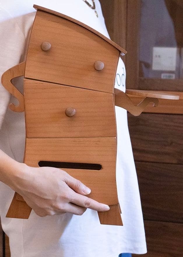 2点ユニークなキャラクター形状の木製収納ボックス