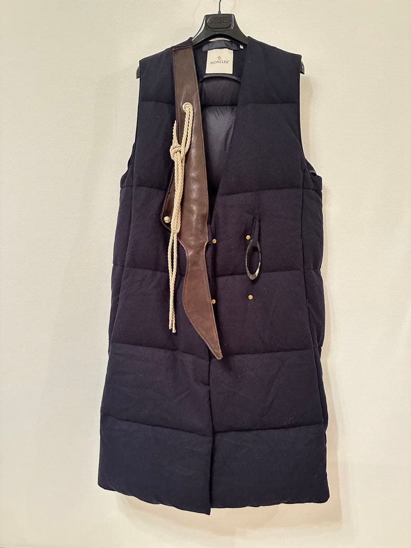 MONCLER × JW Anderson ネイビー ダウンベスト