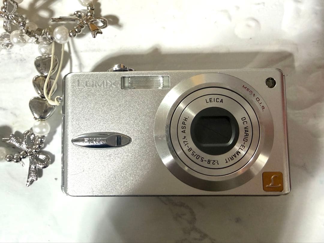 【動作確認済み】Panasonic LUMIX DMC-fx2 デジカメシルバー