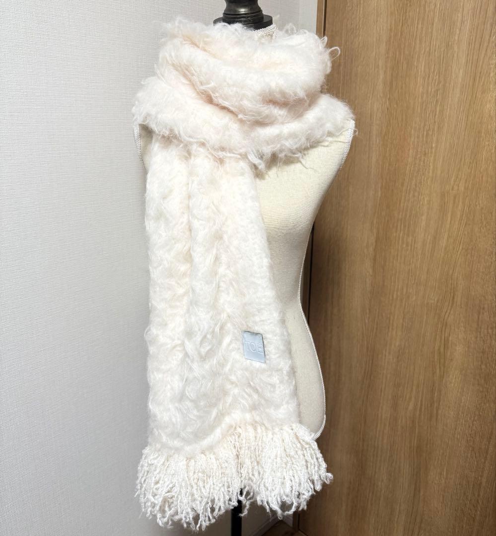 the toe マフラー ホワイト PIGALLE SHAGGY MUFFLER