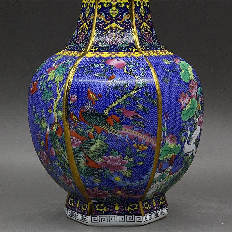 清乾隆琺瑯彩花鳥六方藍色賞瓶 景徳鎮 陶磁器 装飾品 現代工芸品 美術品 置物