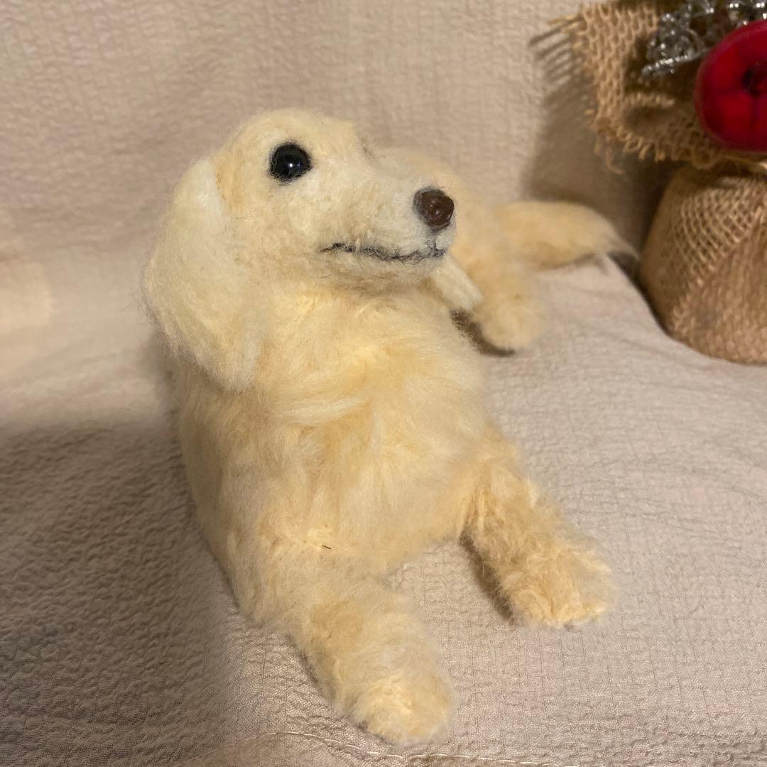 羊毛フェルト　ミニチュアダックス　犬