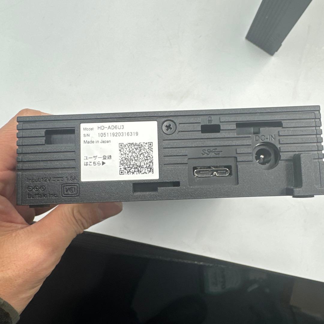 ④BUFFALO 外付けHDD ブラック2台　電源コードなし