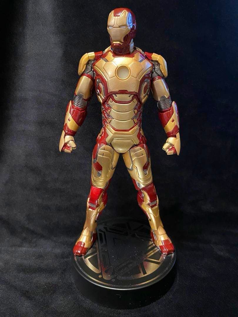 MARVEL アイアンマン3 プレミアム 1/10スケールフィギュア マーク42