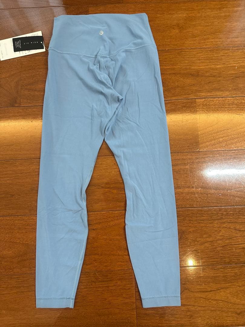 ルルレモンAlignレギンス 24インチ M Asia Fit タグ付き ブルー