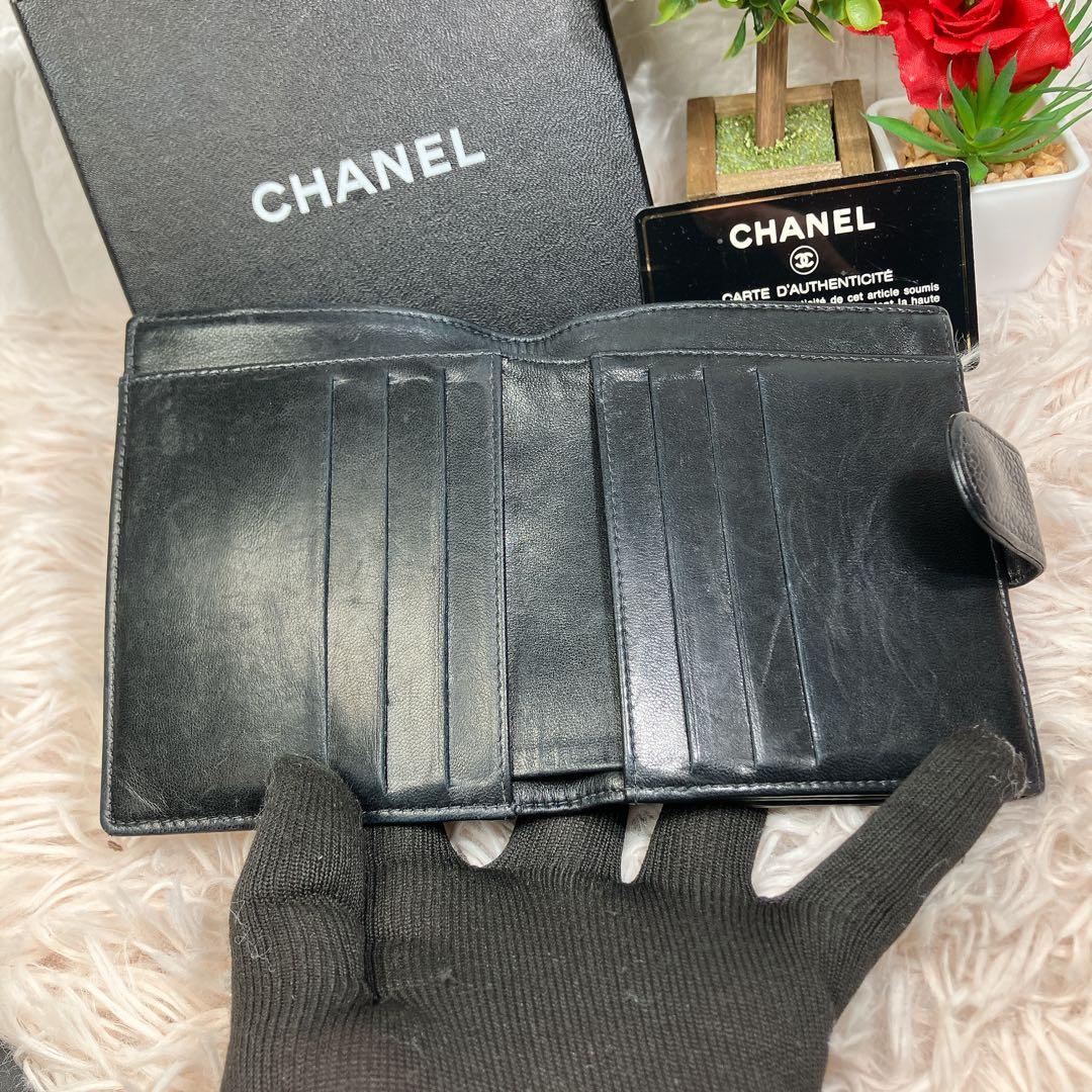 超美品 CHANEL 二つ折り財布 ココマーク キャビアスキン レザー Wホック