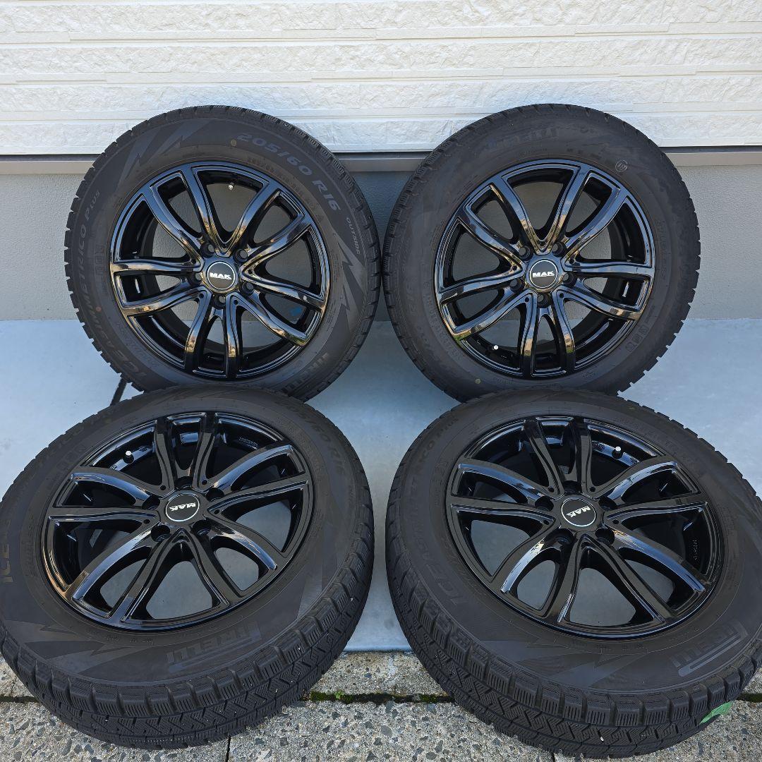 さとる☆送料込み☆スタッドレス 205/60R16  F45 F46
