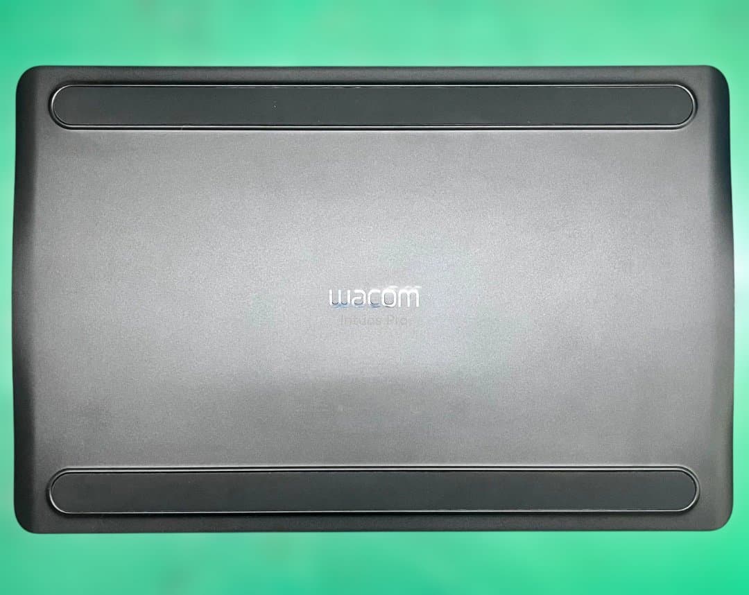 アビーページ！Wacom Intuos Pro M！