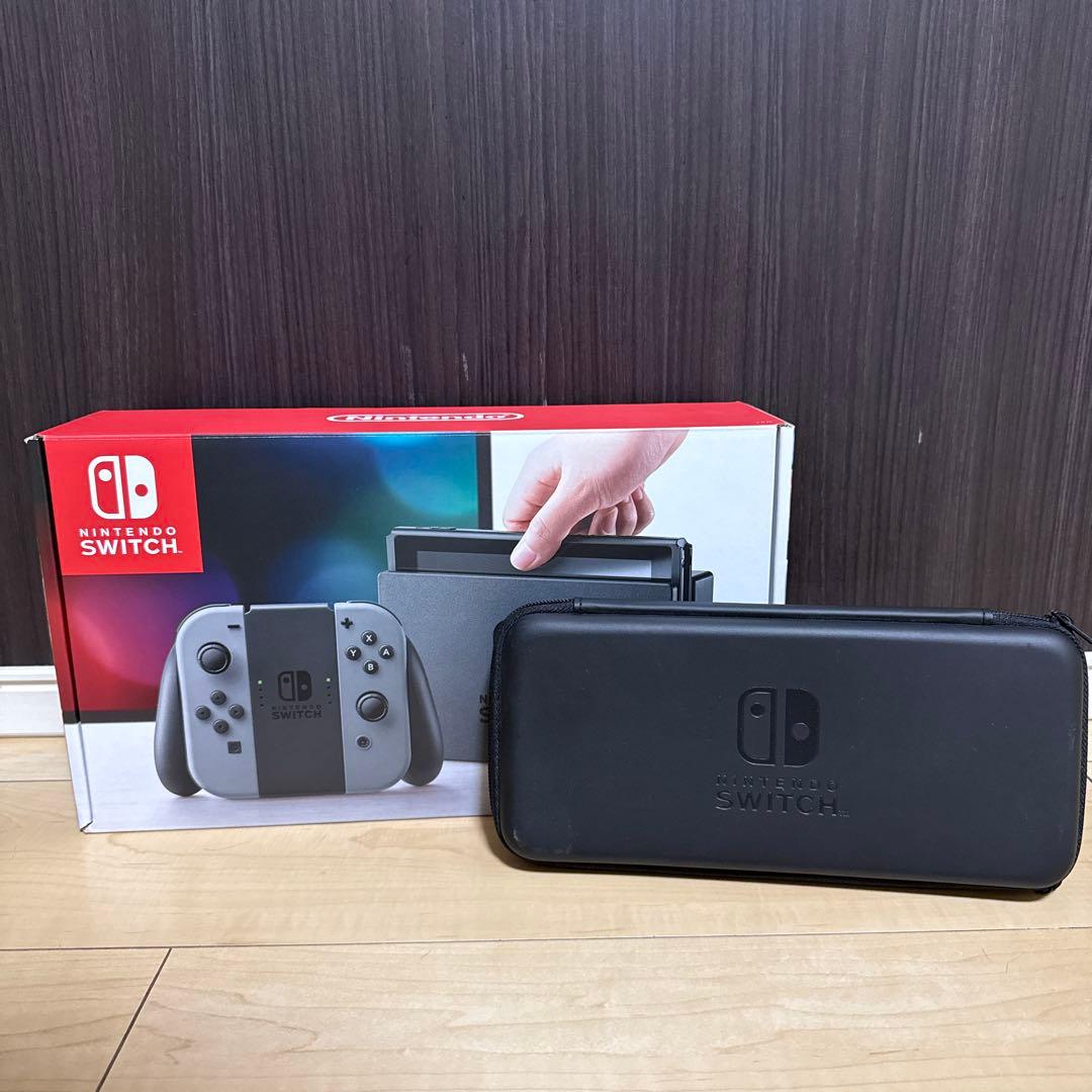 【完品】ニンテンドースイッチ 本体 Nintendo Switch＋純正ケース