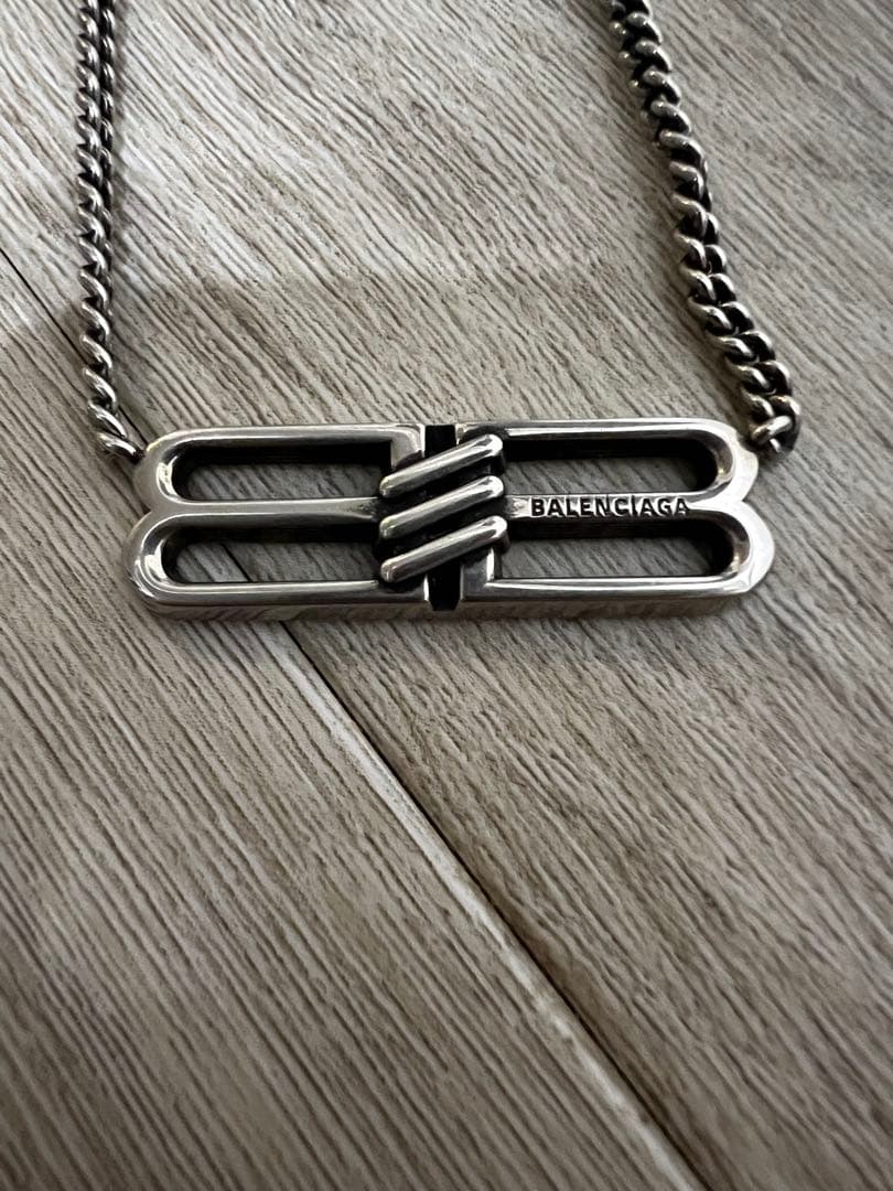 （超美品）BALENCIAGA シルバー チェーンネックレス