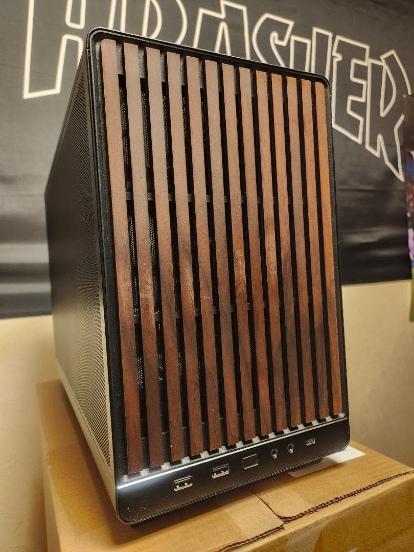 LIAN LI A3-mATX WD MiniITX PCケース ブラックウッド