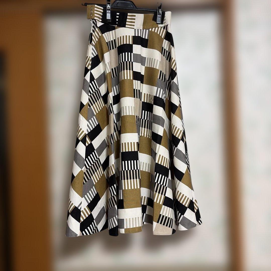 SHE Tokyo 綿麻ロングスカート　38サイズ