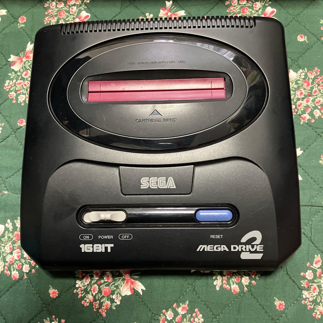 【美品】　SEGA MEGA DRIVE 2 本体 コントローラー付き