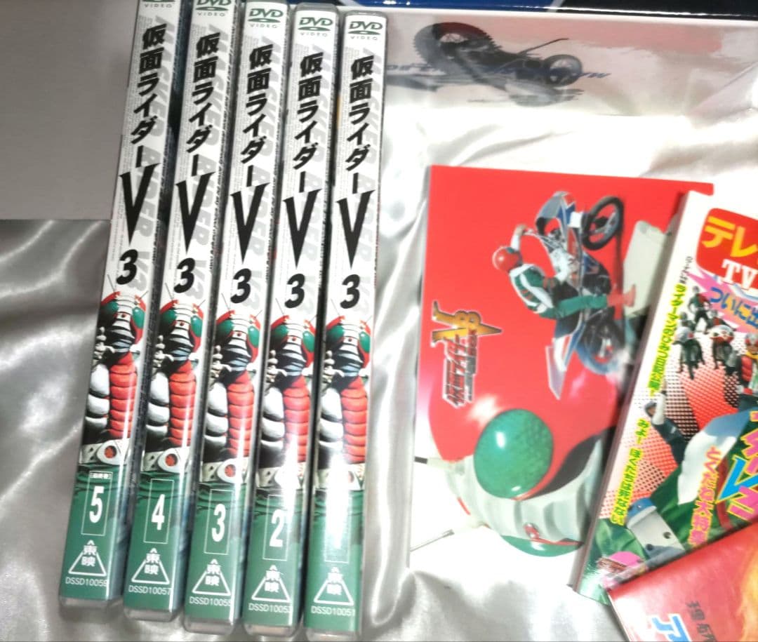 仮面ライダーV3の10枚組DVDボックス 希少レア ワケあり