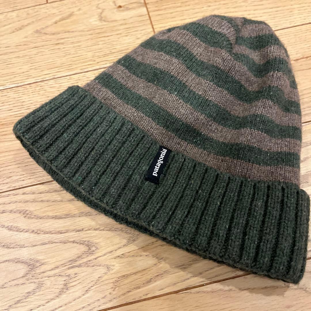 廃番　10s patagonia fa17 ニットキャップ　カーキ　ボーダー