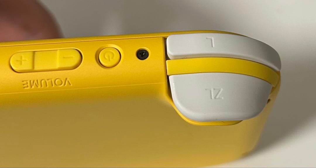 Nintendo Switch Lite イエロー 本体
