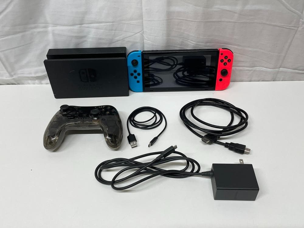 ◆Nintendo Switch任天堂スイッチ 赤青本体プロコン付き　08198