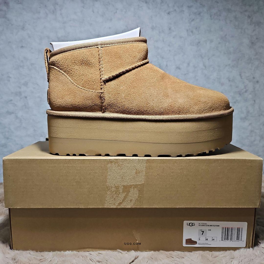 Y*Y様 UGG Classic Ultra Mini Platformファッシ