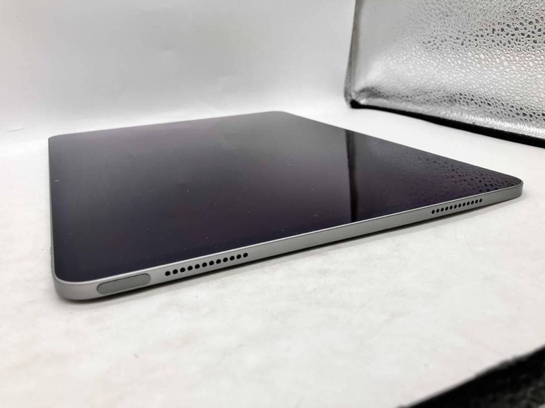 iPad Air M3 13インチ WiFi 256GBスペースグレイ