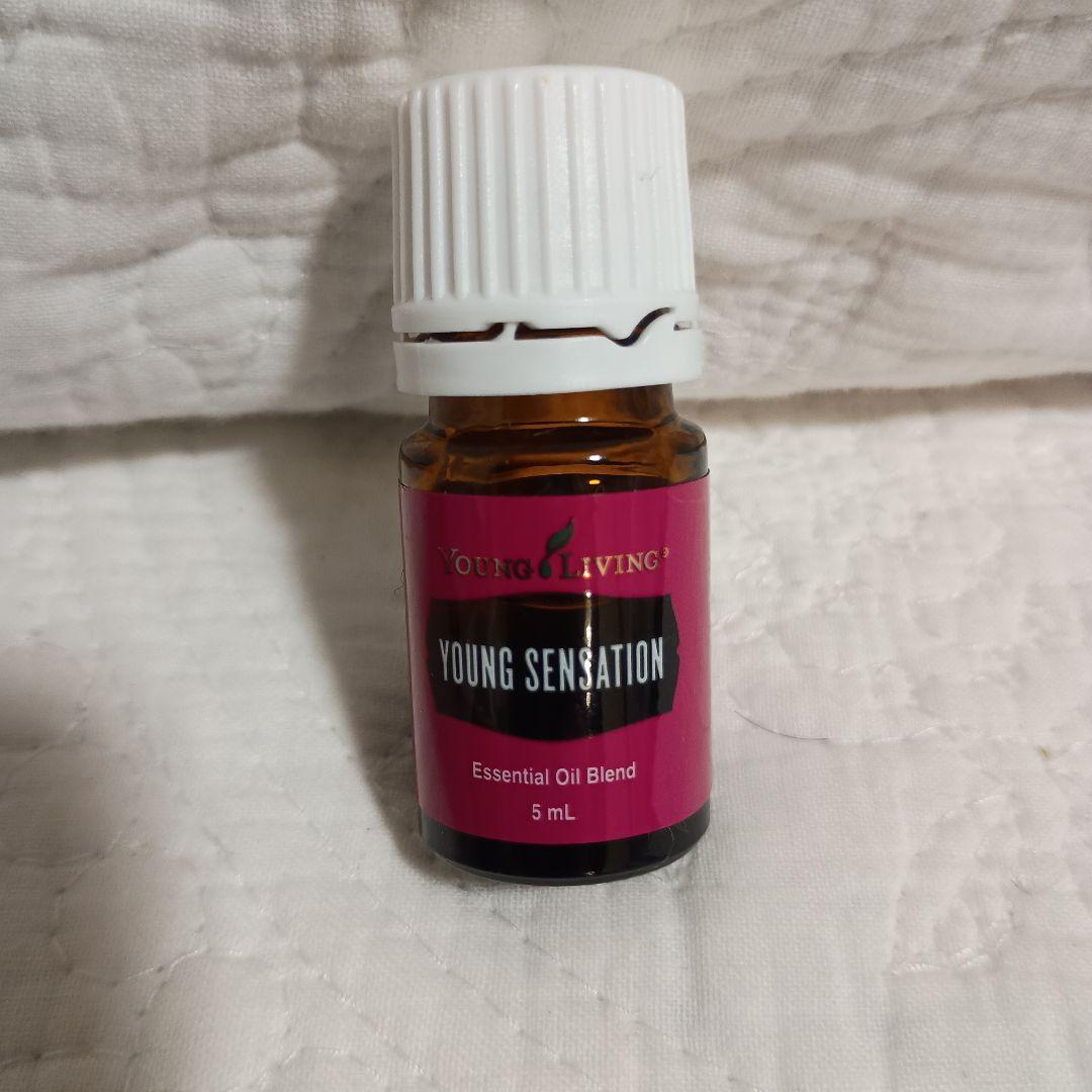 Young Living ヤング センセーション エッセンシャルオイル 5ml