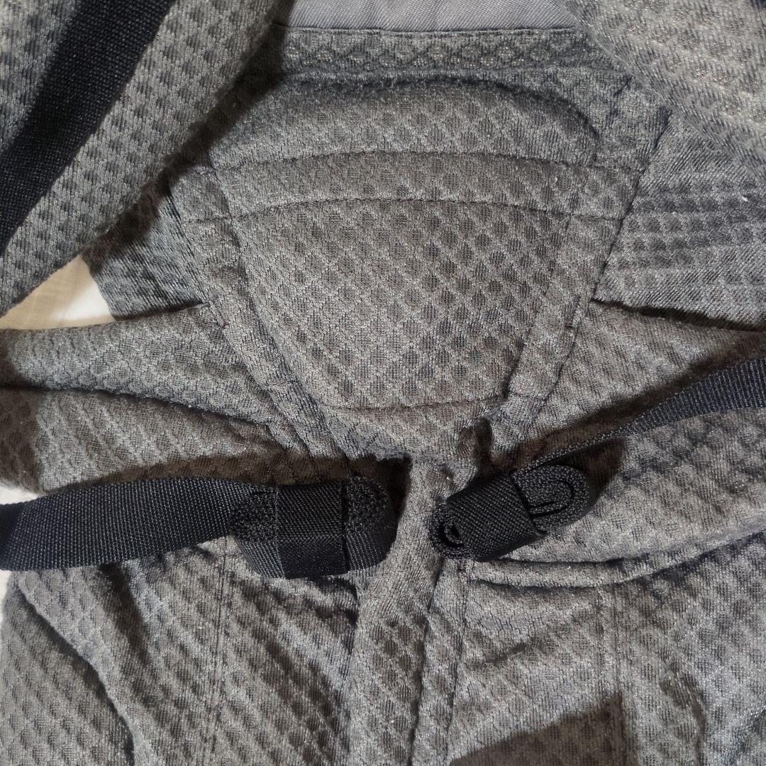 美品　ergobaby OMNI breeze オムニブリーズ　抱っこ紐　グレー