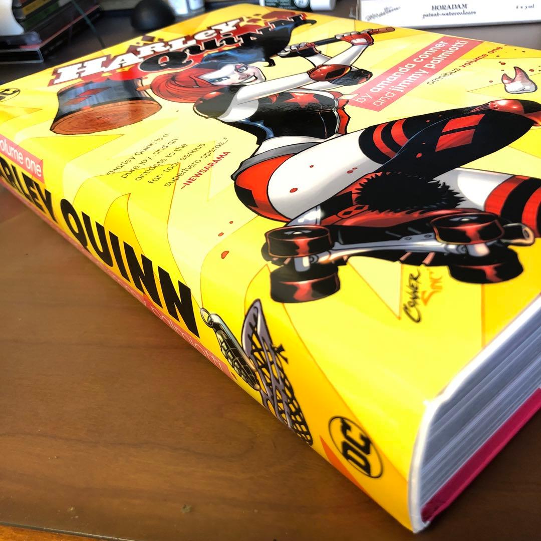 HARLEY QUINN Omnibus Volume One (洋書)