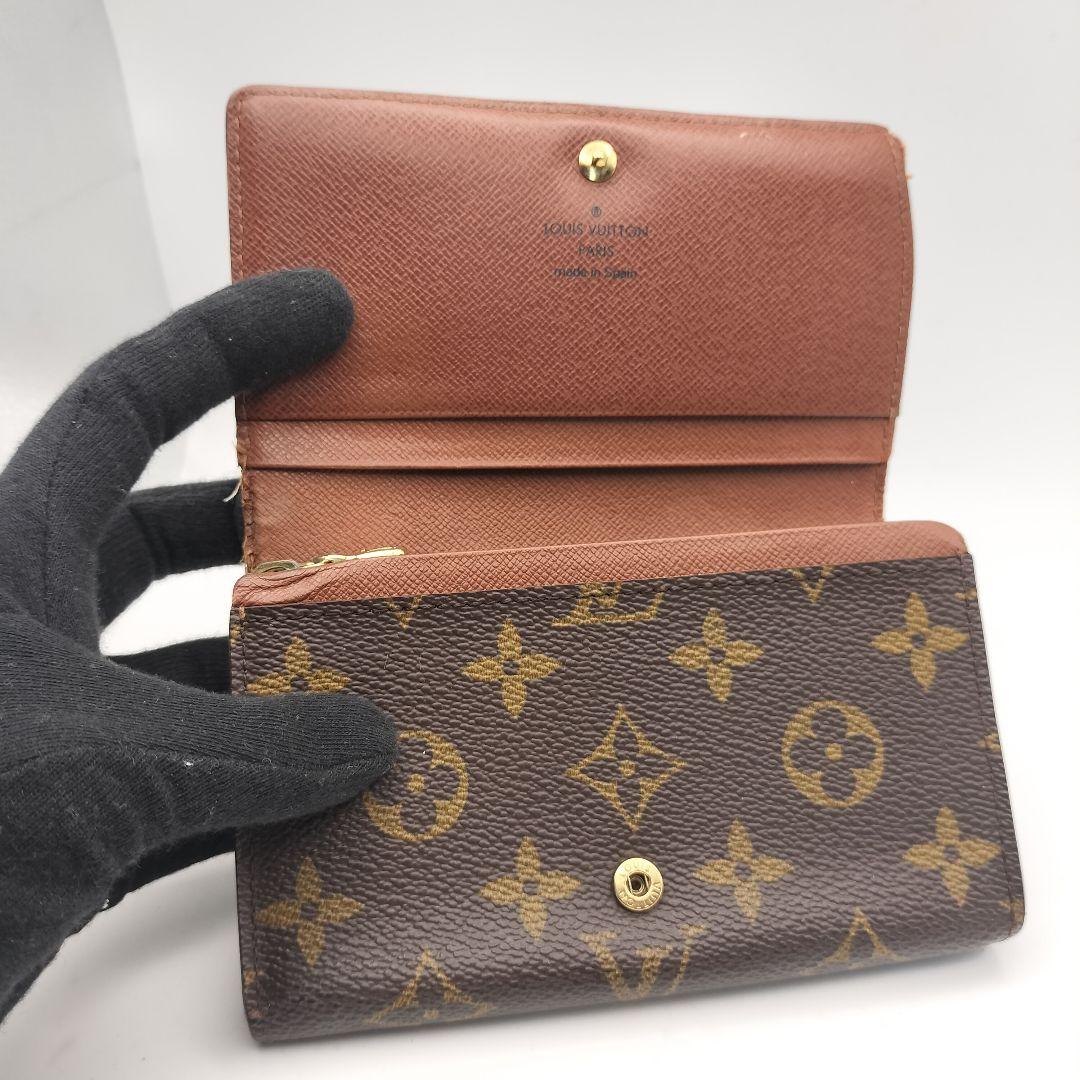 ルイヴィトン　折財布　財布　モノグラム　ポルトモネビエトレゾール
