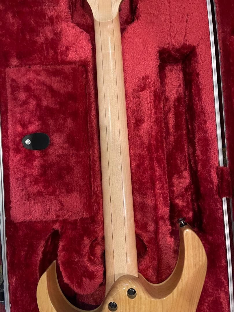 ジュゼッペ Ibanez RG652AHM NGB