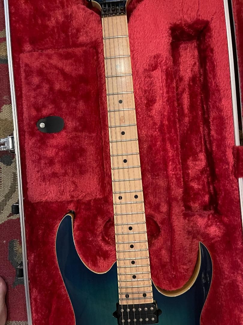 ジュゼッペ Ibanez RG652AHM NGB