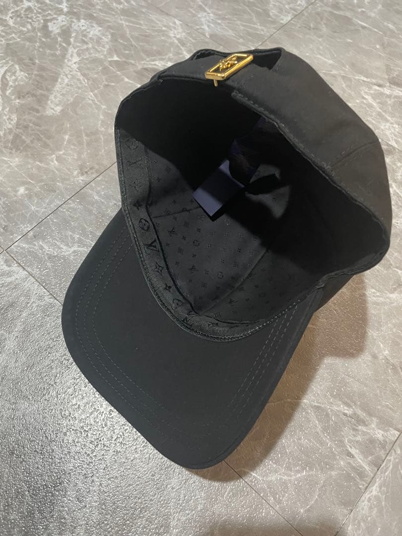 美品 ルイ・ヴィトン キャップ・LV シグネチャー