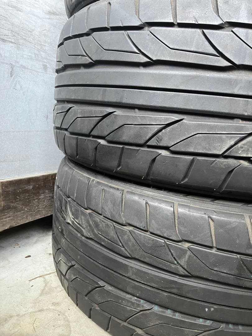格安出品！NITTO NT555 235/35R19