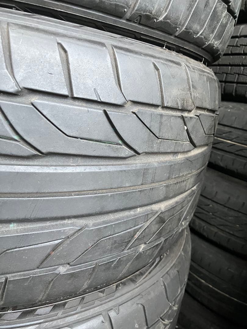 格安出品！NITTO NT555 235/35R19
