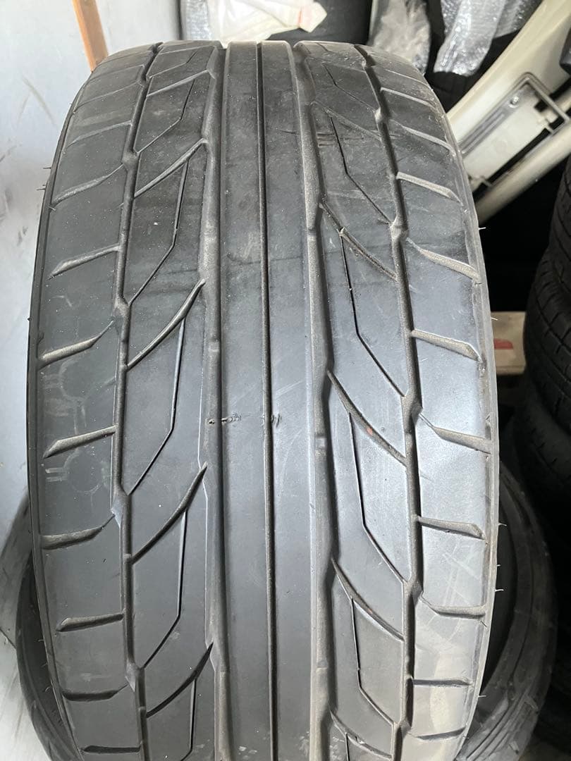 格安出品！NITTO NT555 235/35R19