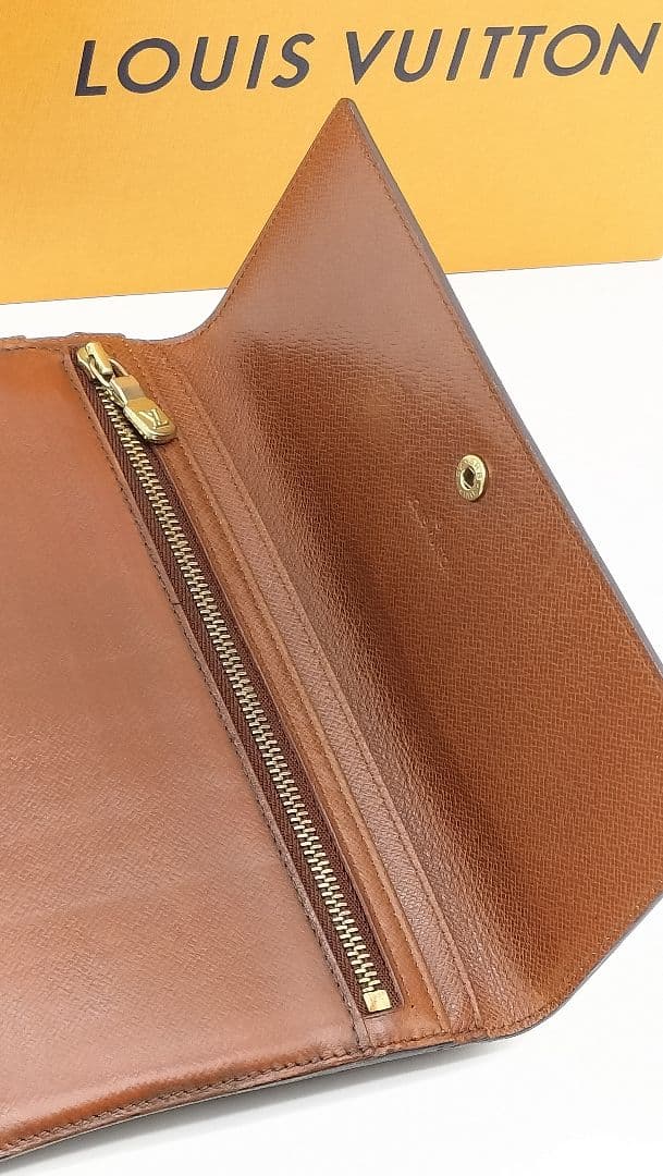 【美品】Louis Vuitton ポシェット、パスポール二つ折り財布