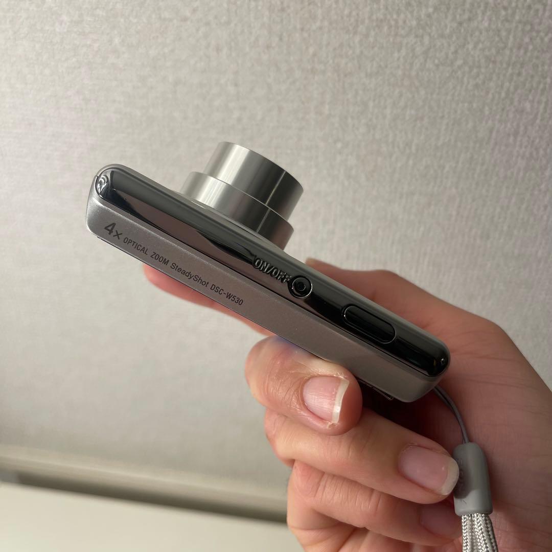 デジタルカメラ SONY Cyber-shot DSC-W530