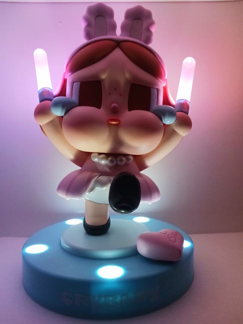 POPMART CRYBABY SHINY SHINY シリーズ ランプ