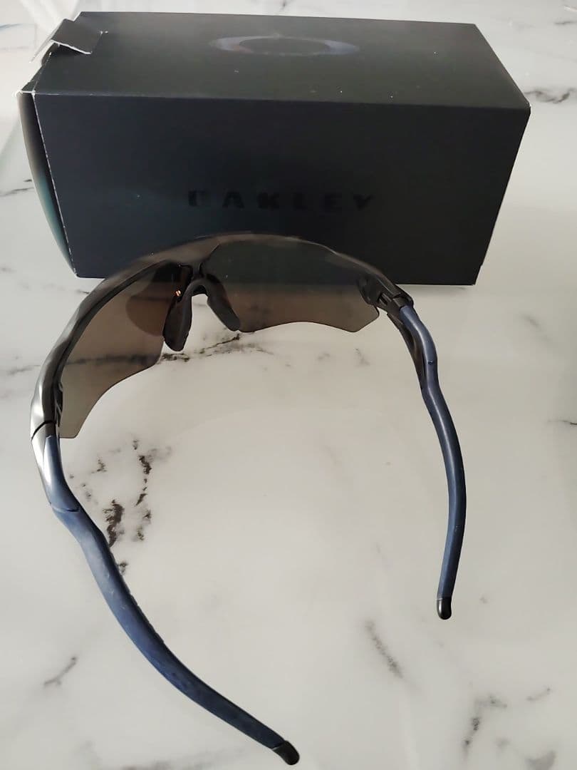 値下げ！OAKLEY サングラス(元箱、ケース、取扱説明書、袋)