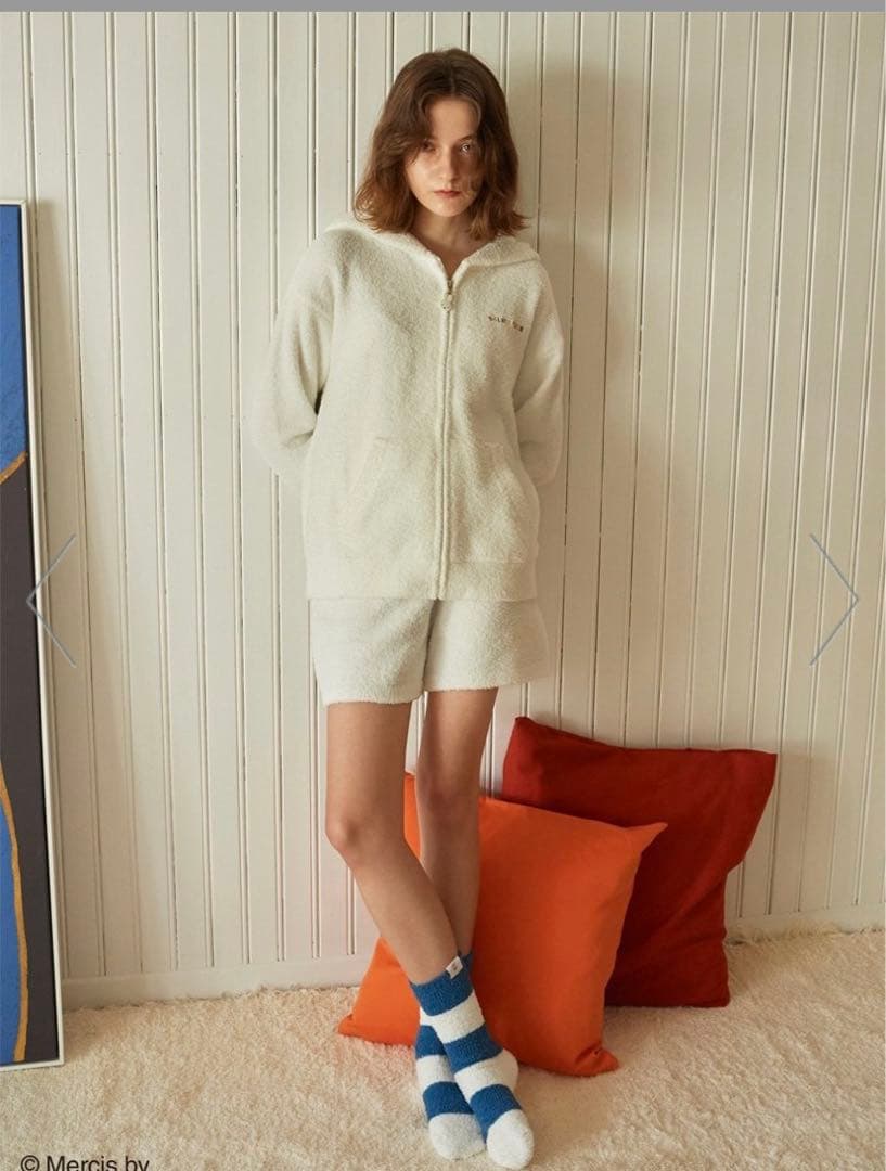 新品未開封 Dick Bruna ベビモコ パーカ&ショートパンツセットホワイト