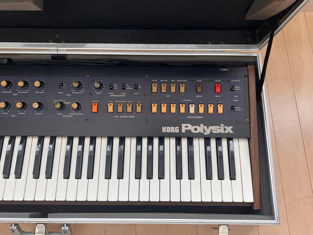 KORG PolySix MIDI 搭載　ケース付き