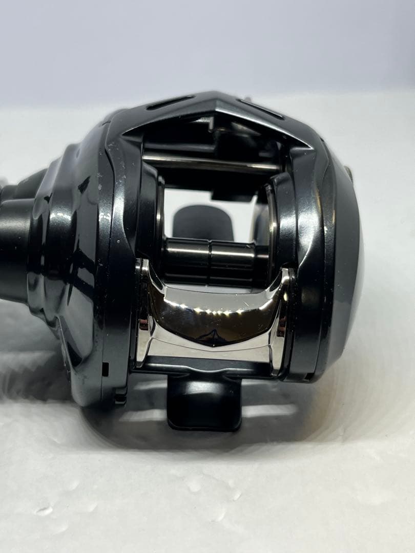ダイワ DAIWA 両軸リール 24アドミラ(ADMIRA) A150HL(左)