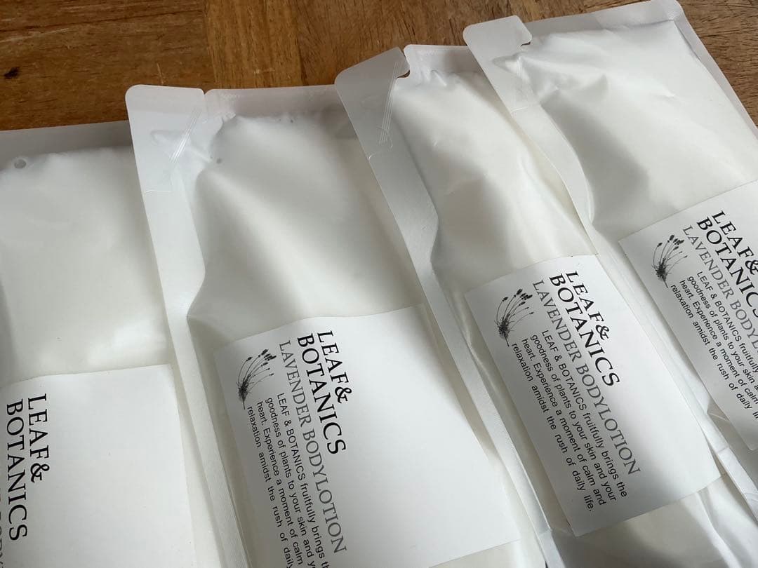 値下　未使用　LEAF & BOTANICS ボディローション　詰替　5個セット