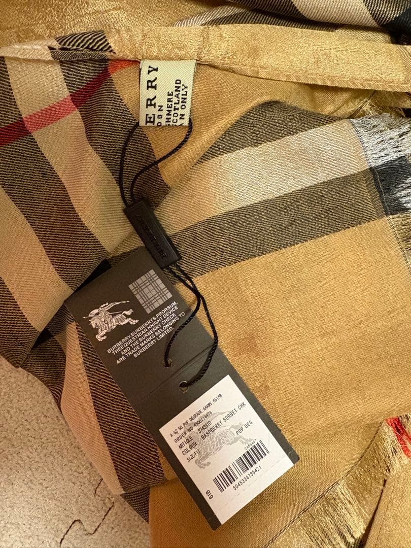 新品未使用 BURBERRY カシミヤ100 大判ストール シャドーホース 金