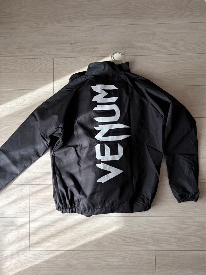 Venum Giant サウナスーツト - ブラック