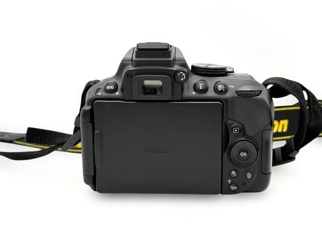 【完動品】Nikon D5300 18-55 レンズセット 動作確認済み
