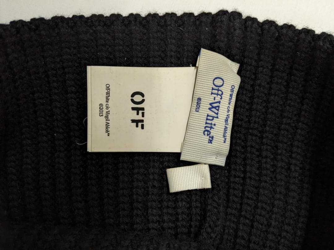 Off-White/オフハウス/フロントロゴ刺繍ビーニー/帽子/イタリア製