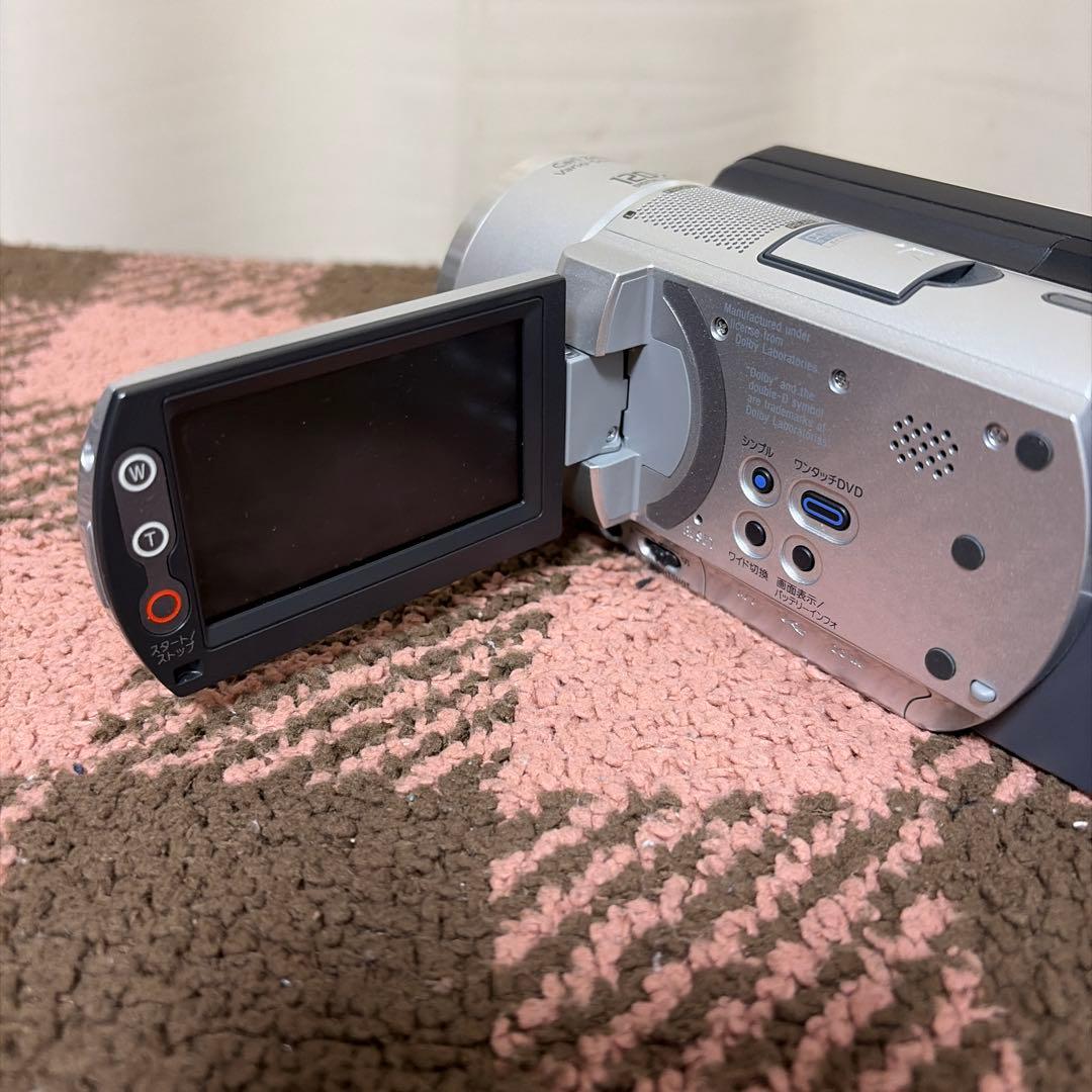 SONY HDD30GB搭載 デジタルビデオカメラ DCR-SR100